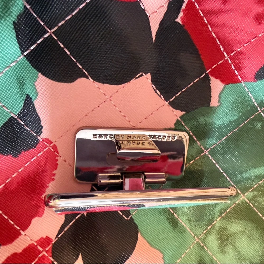 Marc By Marc Jacobs‎ Multicolor Floral Shoulder Bag